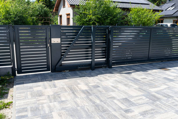 Best Driveway Paving Contractor  in Steubenville, OH